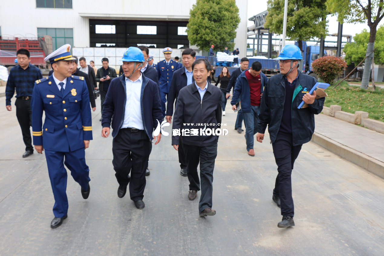 連云港市常務副市長王加培蒞臨科倫多公司檢查指導